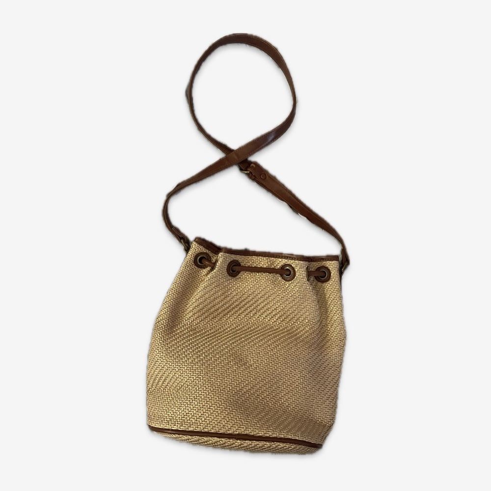 Liz Claiborne bucket bag purse - Picture 2 of 5